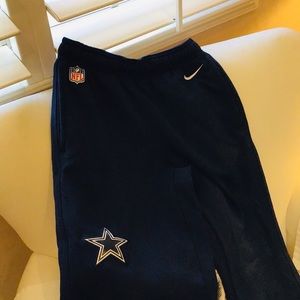 Boy Nike excellent workout pants